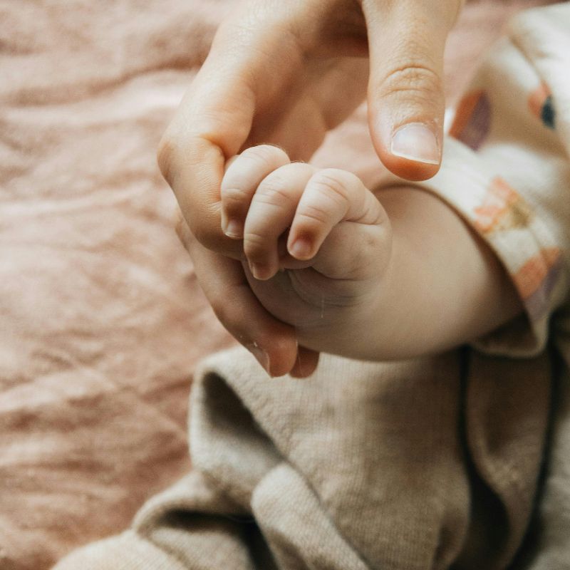 Finding the Right Sympathy Messages for Baby/Child Loss & Miscarriage Support - GNight Fetcher